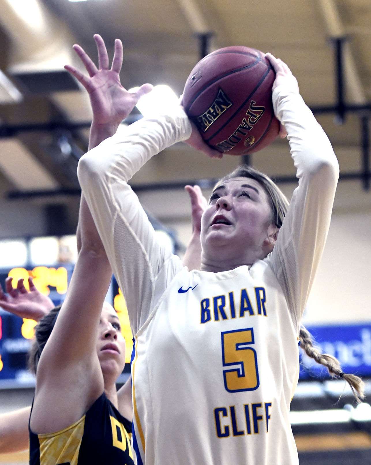 Briar Cliff hosts Dordt